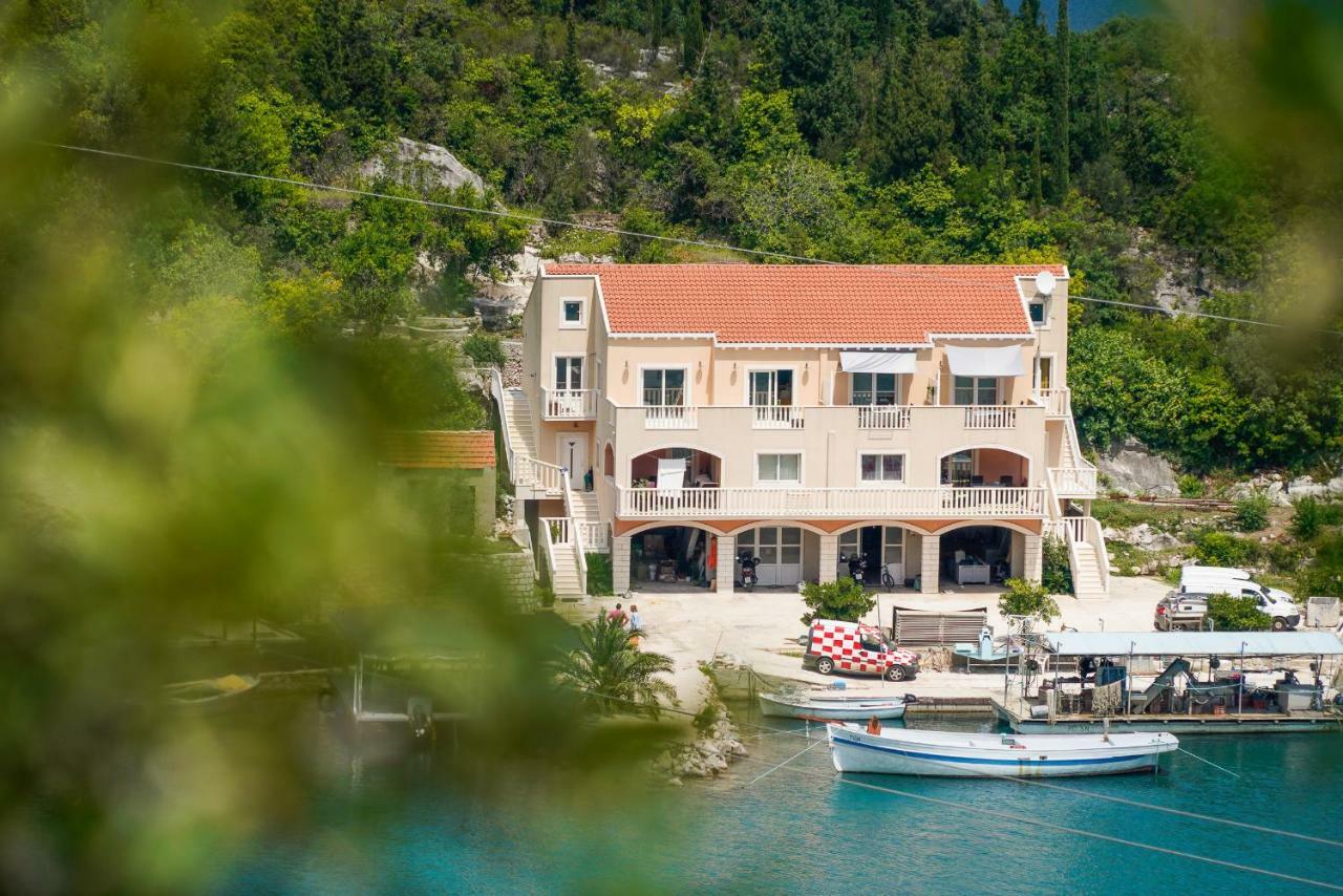 Apartmani Ponta Ston Exterior foto